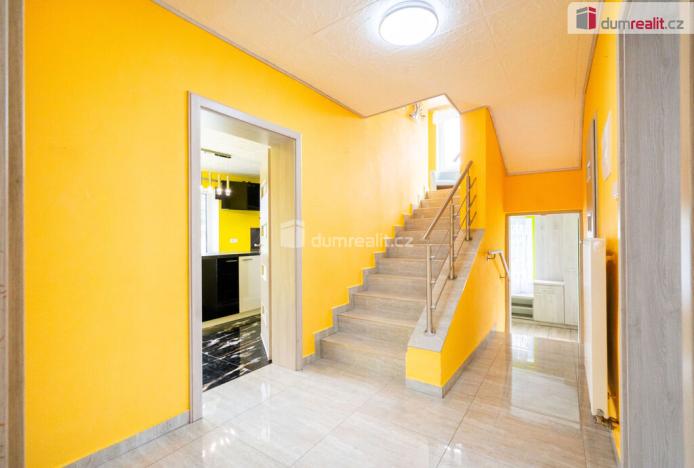 Prodej rodinného domu, Strmilov, Studenská, 260 m2