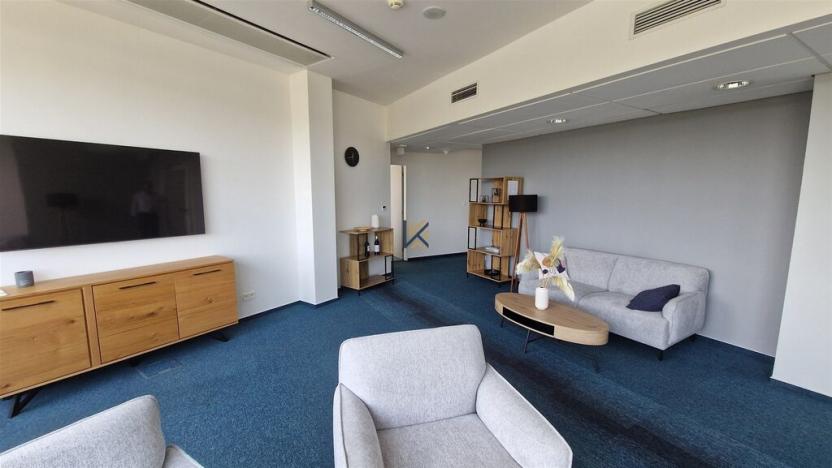 Pronájem kanceláře, Praha - Libeň, Smrčkova, 219 m2