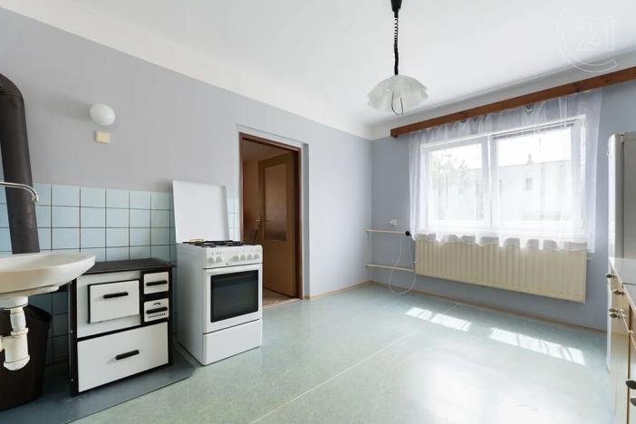 Prodej rodinného domu, Podolanka, 147 m2