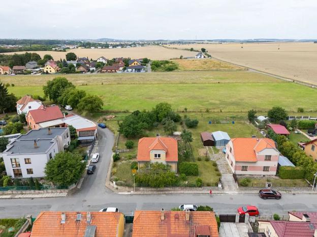 Prodej rodinného domu, Podolanka, 147 m2