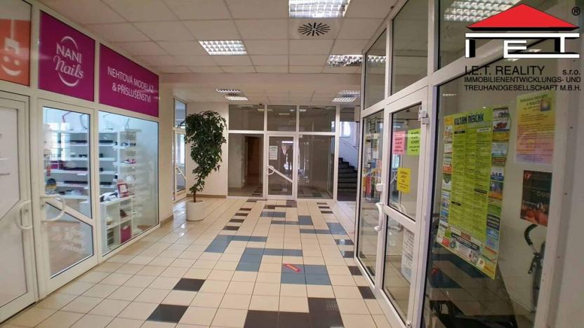 Pronájem obchodního prostoru, Frýdek-Místek - Frýdek, tř. T. G. Masaryka, 44 m2