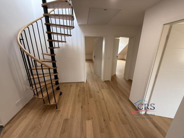 Pronájem bytu 3+kk, Praha - Žižkov, Pospíšilova, 96 m2