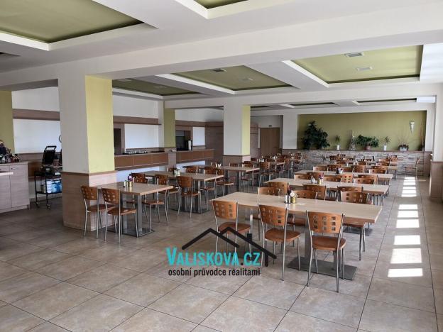 Pronájem restaurace, Hulín, 400 m2