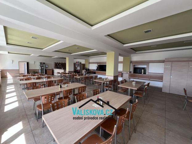 Pronájem restaurace, Hulín, 400 m2