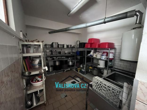 Pronájem restaurace, Hulín, 400 m2