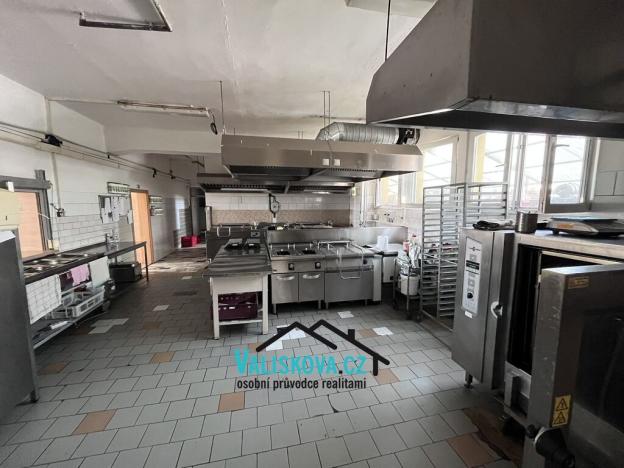 Pronájem restaurace, Hulín, 400 m2