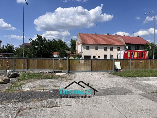 Pronájem restaurace, Hulín, 400 m2