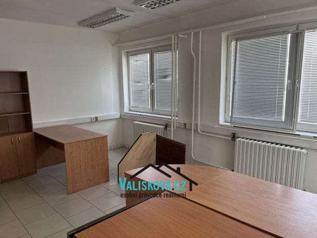 Pronájem kanceláře, Hulín, 80 m2