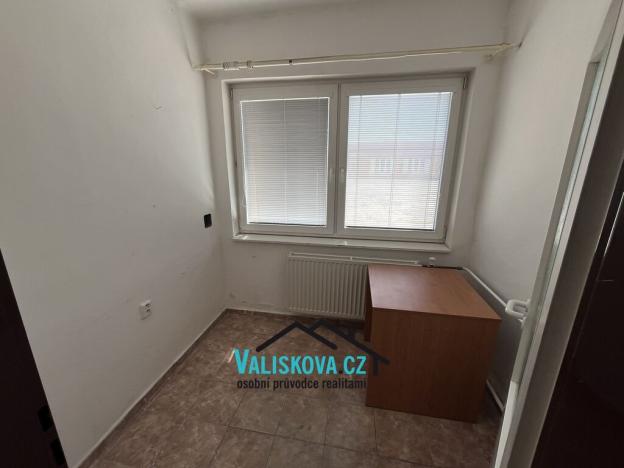 Pronájem kanceláře, Hulín, 80 m2