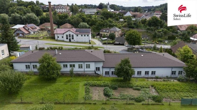 Prodej výrobních prostor, Kamenice, 783 m2