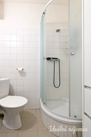 Pronájem bytu 1+1, Brno, Mojmírovo náměstí, 36 m2