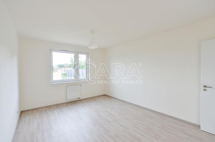 Pronájem bytu 2+kk, Praha - Vysočany, Strnadových, 57 m2