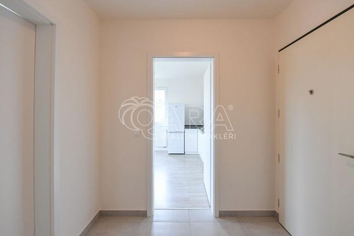 Pronájem bytu 2+kk, Praha - Vysočany, Strnadových, 57 m2