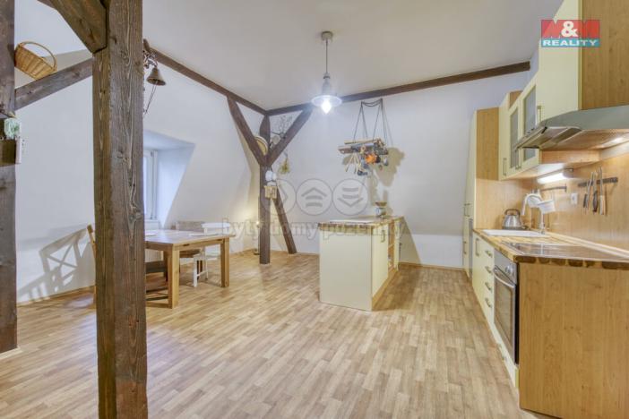 Prodej bytu 3+1, Cheb, Kachní kámen, 118 m2