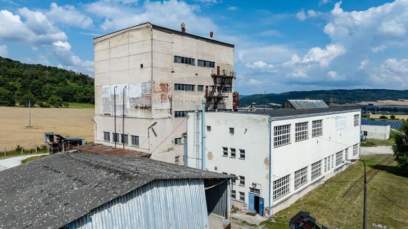 Prodej skladu, Čebín, 3507 m2