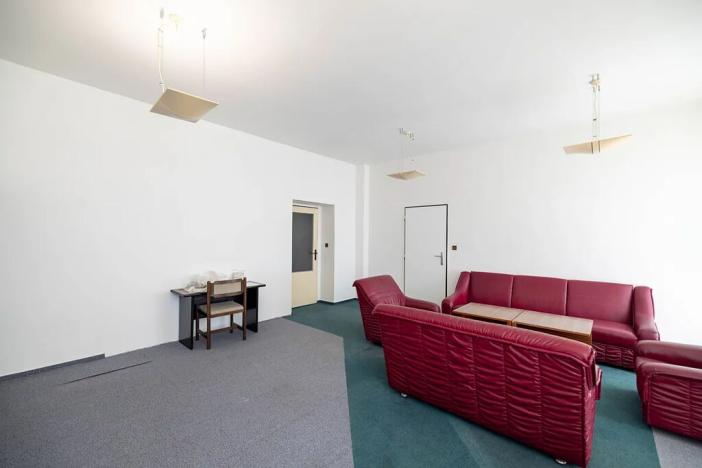 Prodej výrobních prostor, Čebín, 3507 m2