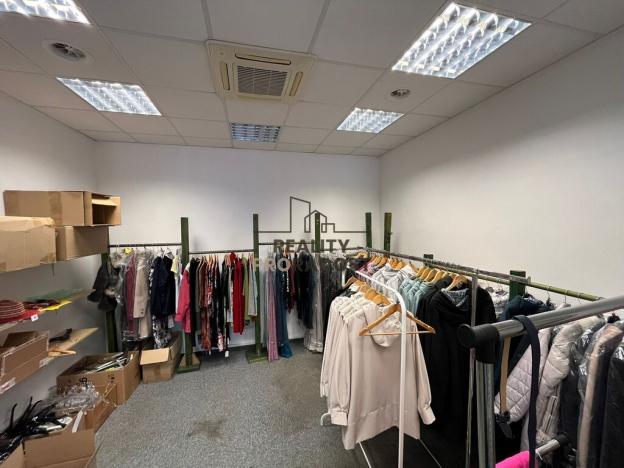 Pronájem obchodního prostoru, Hodonín, Národní třída, 110 m2