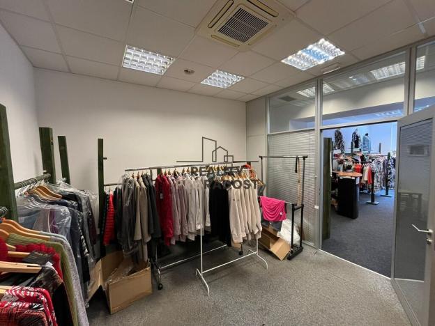 Pronájem obchodního prostoru, Hodonín, Národní třída, 110 m2
