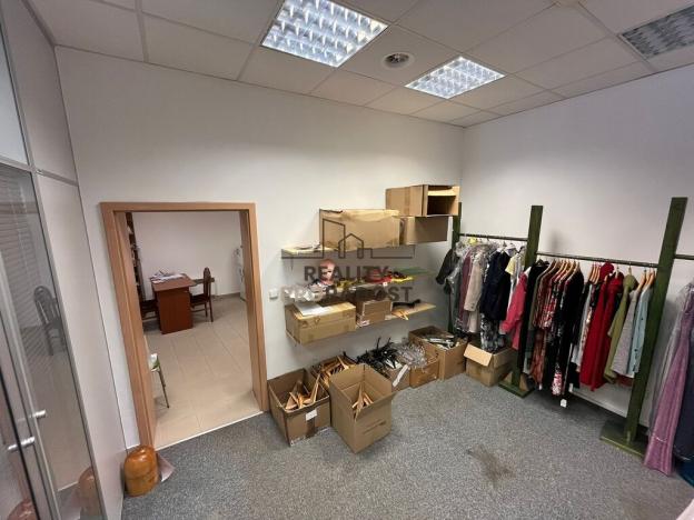 Pronájem obchodního prostoru, Hodonín, Národní třída, 110 m2