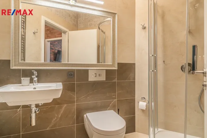 Pronájem bytu 1+kk, Praha - Nové Město, Tyršova, 22 m2