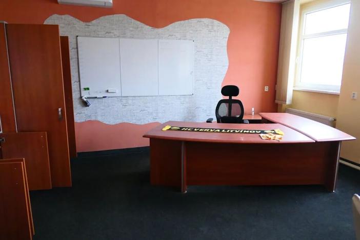 Prodej výrobních prostor, Pardubice, 5239 m2