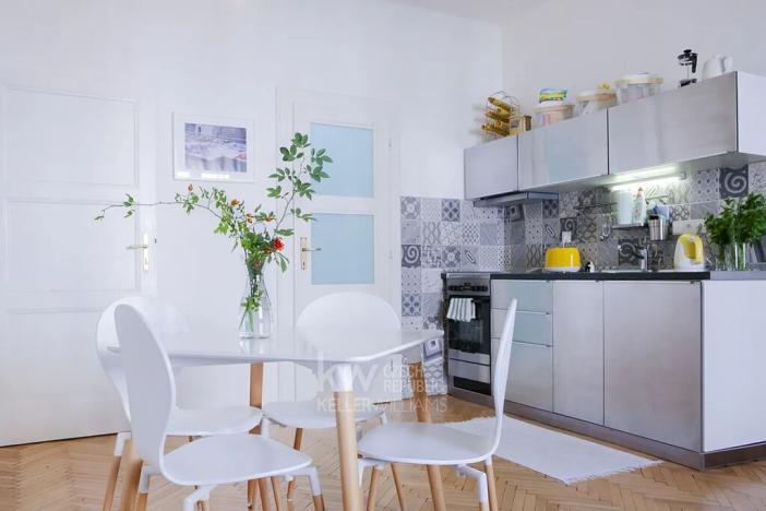 Pronájem bytu 2+kk, Praha - Bubeneč, V. P. Čkalova, 51 m2