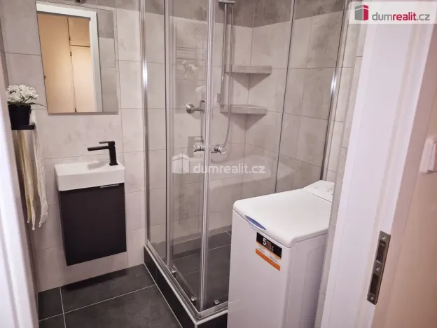 Pronájem bytu 2+kk, Roudnice nad Labem, Na Urbance, 49 m2