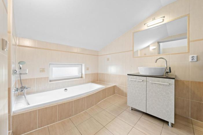 Prodej vily, Valašské Meziříčí - Krásno nad Bečvou, Jiráskova, 300 m2