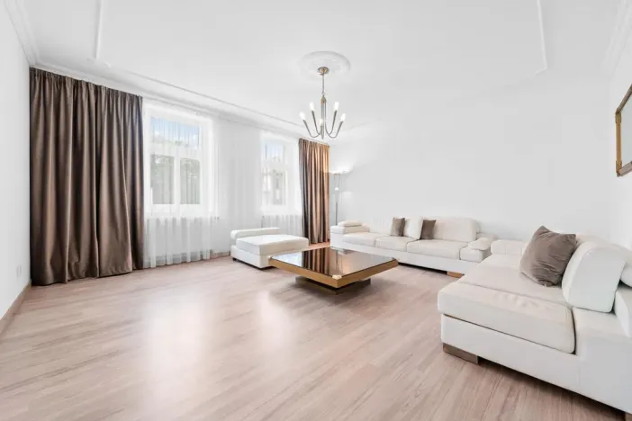 Prodej vily, Valašské Meziříčí - Krásno nad Bečvou, Jiráskova, 300 m2