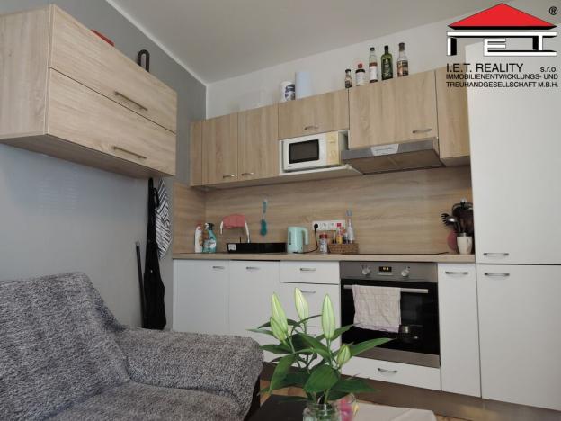 Prodej bytu 2+kk, Praha - Lochkov, Cementářská, 45 m2