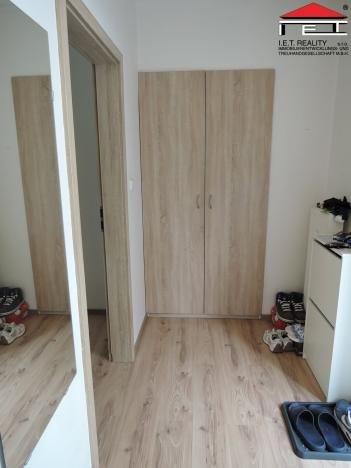 Prodej bytu 2+kk, Praha - Lochkov, Cementářská, 45 m2