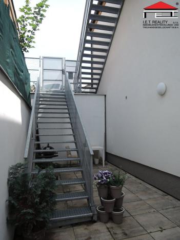 Prodej bytu 2+kk, Praha - Lochkov, Cementářská, 45 m2