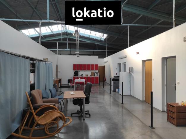 Pronájem skladu, Hradec Králové, 3500 m2