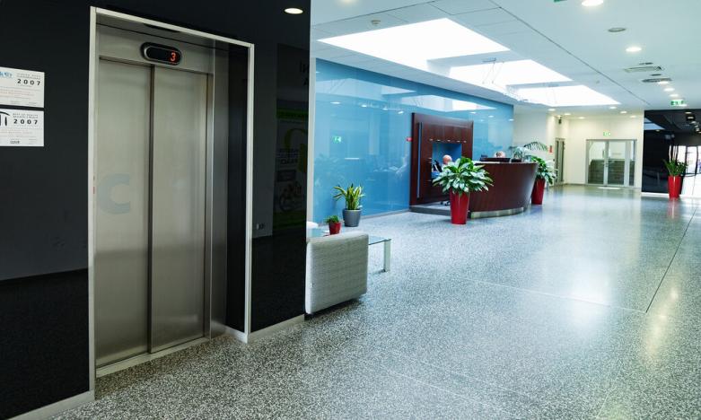 Pronájem kanceláře, Plzeň - Jižní Předměstí, Poděbradova