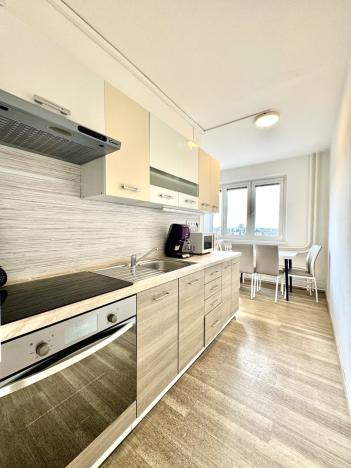 Pronájem bytu 4+1, Zlín, Ševcovská, 84 m2