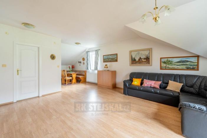 Prodej rodinného domu, Vodňany - Pražák, 330 m2