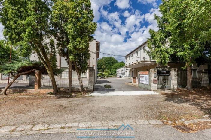 Pronájem výrobních prostor, Hrušovany nad Jevišovkou, Rudé armády, 12000 m2