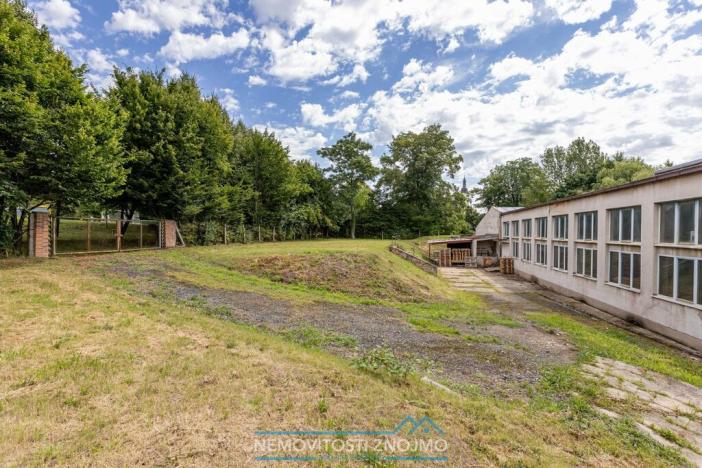 Pronájem výrobních prostor, Hrušovany nad Jevišovkou, Rudé armády, 12000 m2