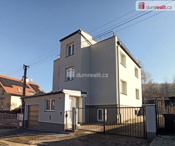 Pronájem bytu 2+1, Karlovy Vary - Doubí, Lesní, 63 m2