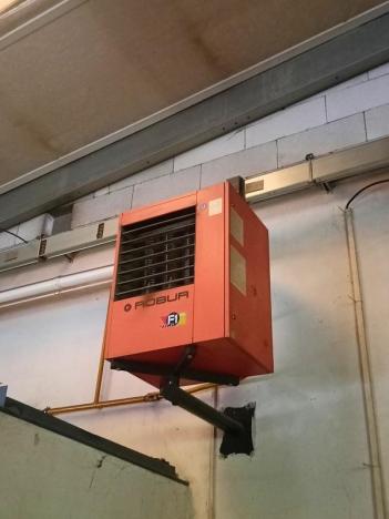 Pronájem skladu, Tachlovice, 1050 m2