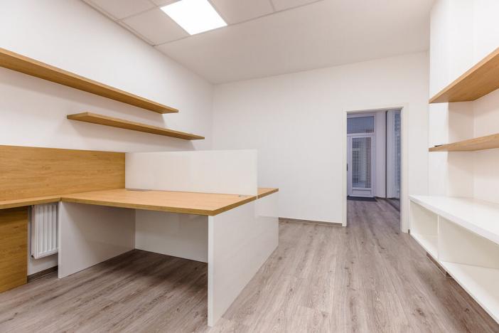 Prodej kanceláře, Brno - Královo Pole, Mojmírovo náměstí, 65 m2