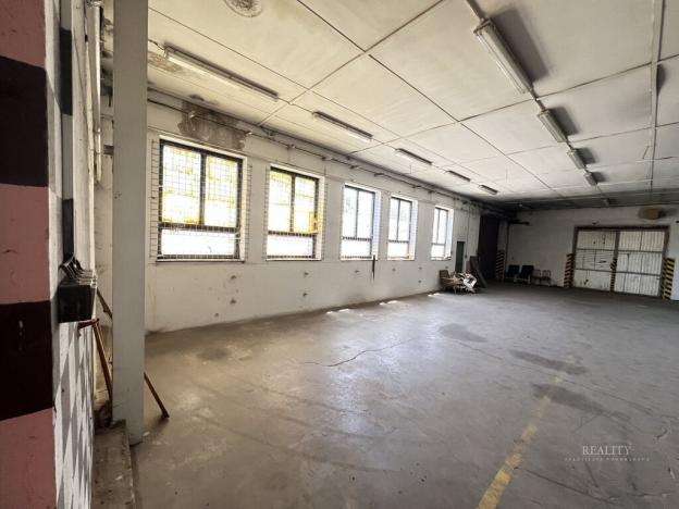 Pronájem skladu, Dlouhá Brtnice, 350 m2