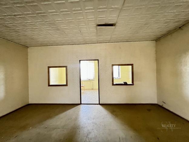 Pronájem skladu, Dlouhá Brtnice, 350 m2