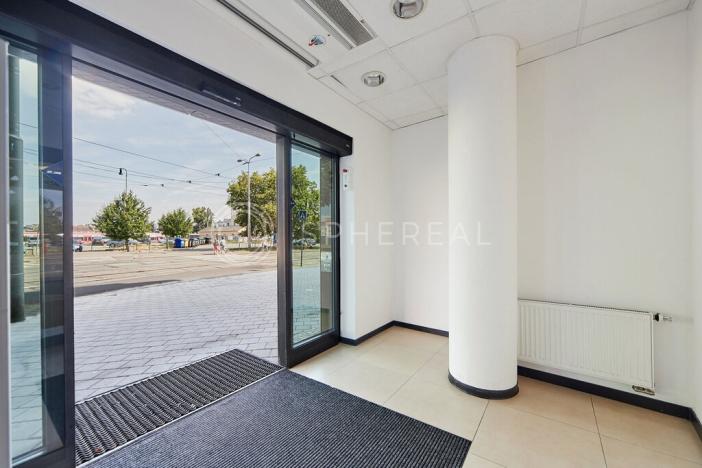 Pronájem obchodního prostoru, Brno - Brno-město, Benešova, 191 m2