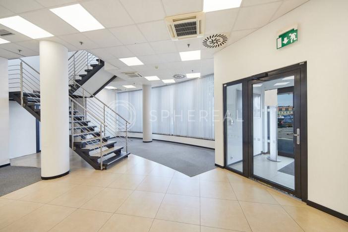 Pronájem obchodního prostoru, Brno - Brno-město, Benešova, 191 m2