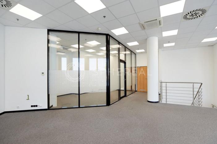 Pronájem obchodního prostoru, Brno - Brno-město, Benešova, 191 m2