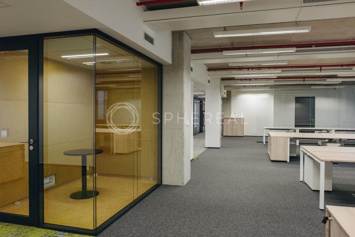 Pronájem kanceláře, Brno - Slatina, Tuřanka, 380 m2