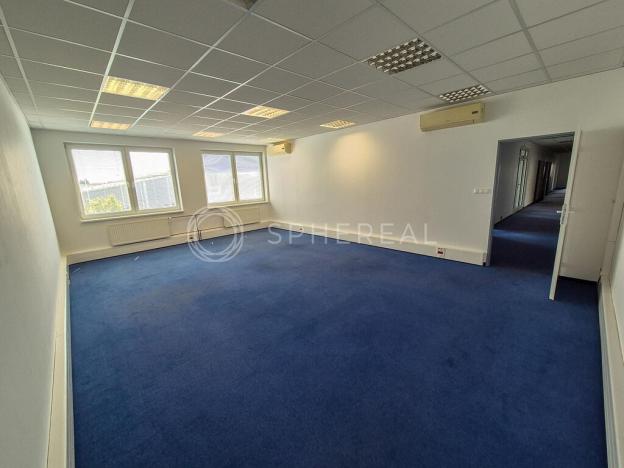 Pronájem kanceláře, Brno - Slatina, Řípská, 436 m2