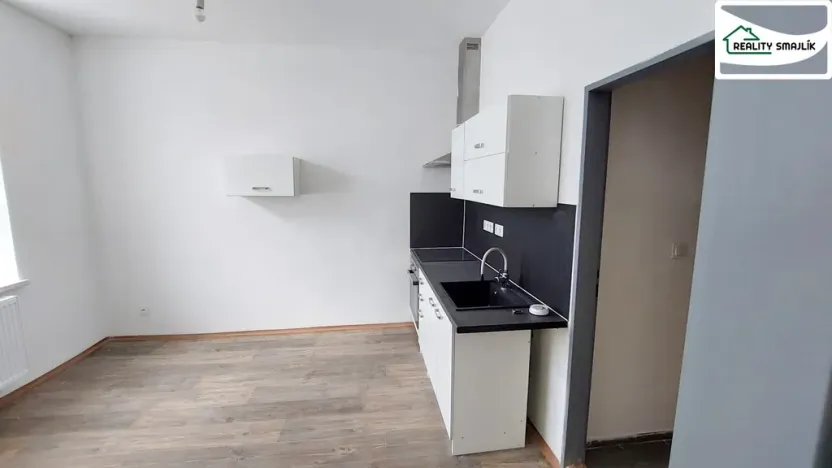 Pronájem bytu 1+1, Cheb, Evropská, 46 m2