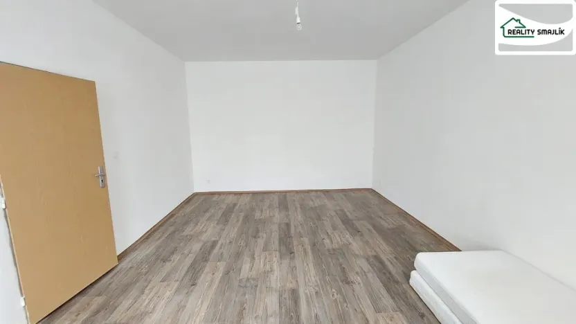 Pronájem bytu 1+1, Cheb, Evropská, 46 m2